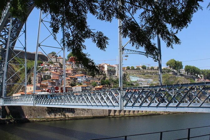 Wine Tasting with Tapas Walking Tour in Porto - Quinta dos Corvos and the first port tasting