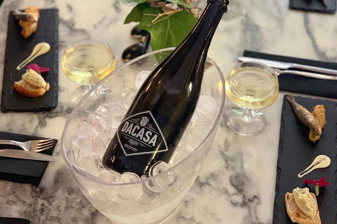 Winner 2025 Undiscovered Lisbon Food & Wine Tour by Eating Europe - The viewpoint and the climb toward São Jorge